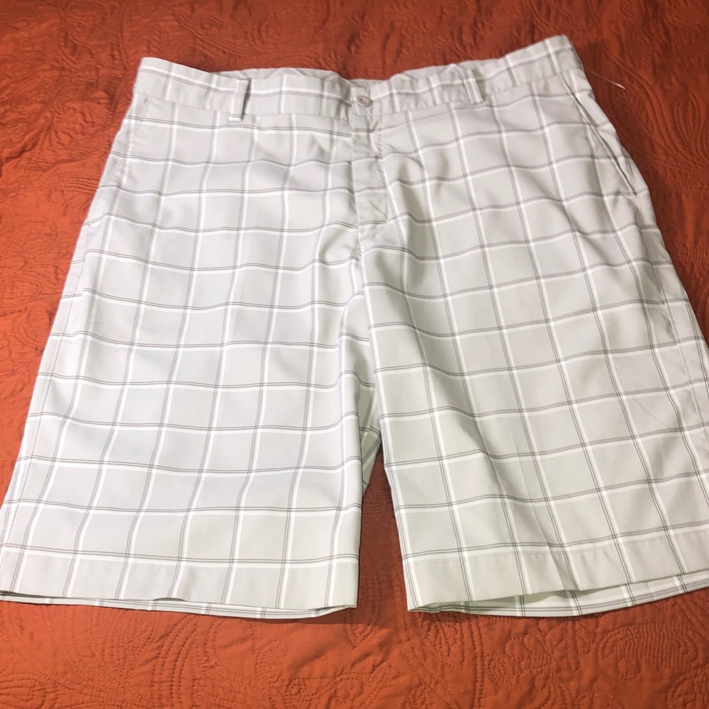 Nike Gray Plaid lightweight breathable athletic casual Shorts